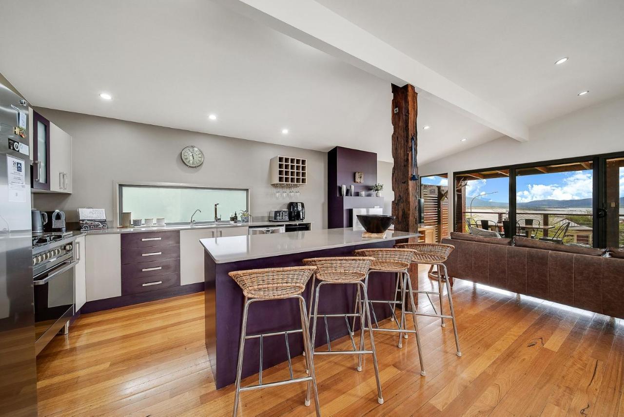 Ned Kelly'S Retreat - Stunning 3Br Townhouse L Lake Views L Wifi L Bbq Jindabyne Ngoại thất bức ảnh