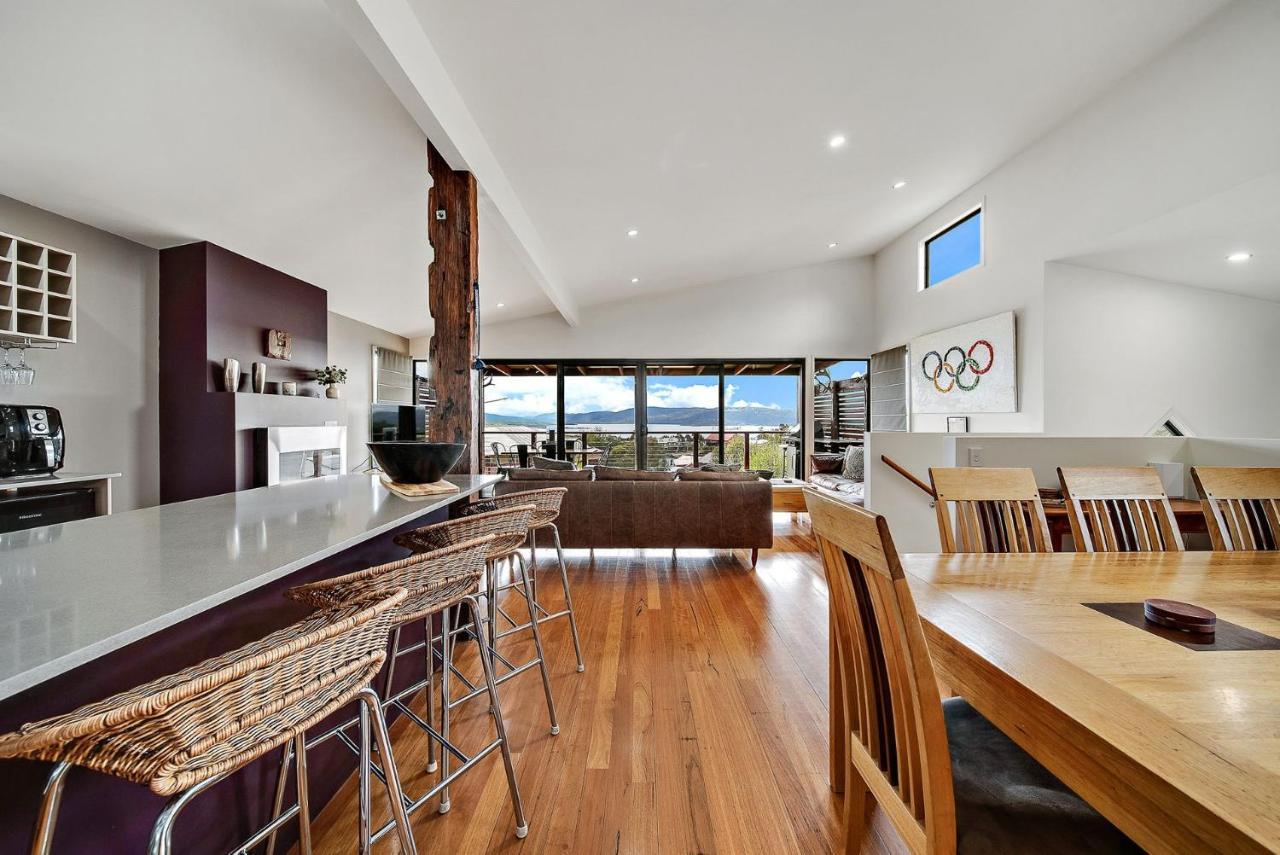 Ned Kelly'S Retreat - Stunning 3Br Townhouse L Lake Views L Wifi L Bbq Jindabyne Ngoại thất bức ảnh